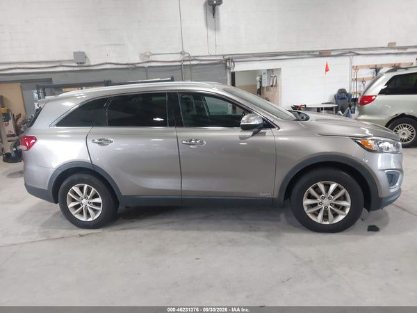 2016 KIA SORENTO 2.4L LX — I116