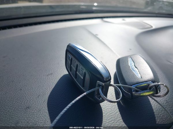 2018 CHRYSLER PACIFICA TOURING L — I11