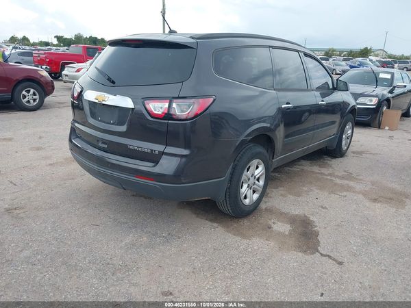 2014 CHEVROLET TRAVERSE LS — I4