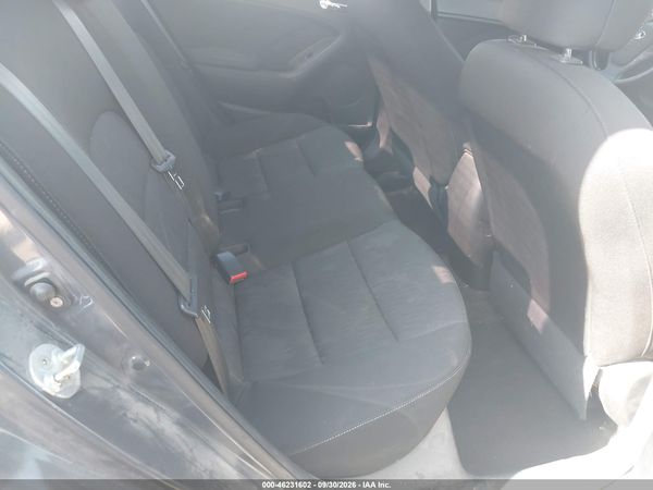 2016 KIA FORTE LX — I8