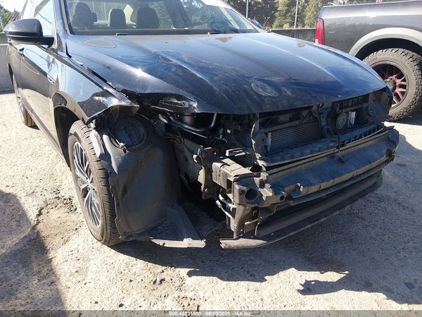 2019 VOLKSWAGEN JETTA 1.4T SEL — I6
