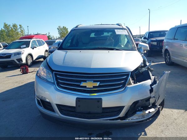 2015 CHEVROLET TRAVERSE 2LT — I115