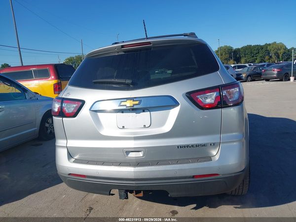 2015 CHEVROLET TRAVERSE 2LT — I119