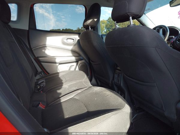 2020 JEEP COMPASS SPORT FWD — I8