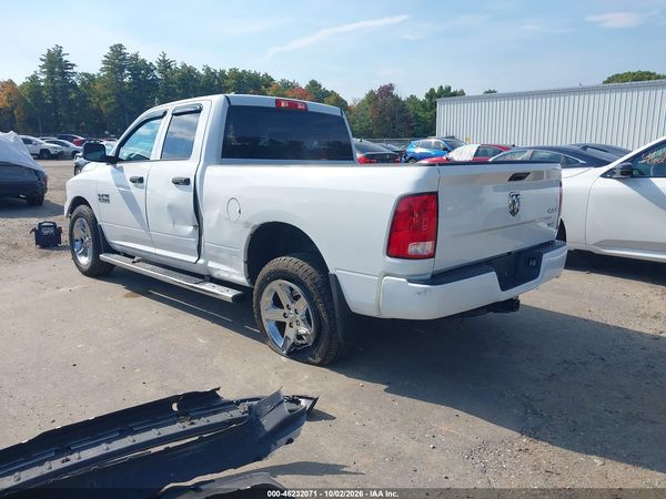 2018 RAM 1500 EXPRESS  4X4 6'4 BOX — I3