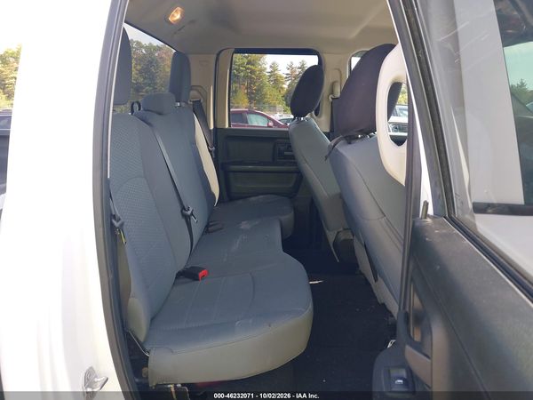 2018 RAM 1500 EXPRESS  4X4 6'4 BOX — I8