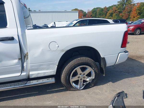 2018 RAM 1500 EXPRESS  4X4 6'4 BOX — I154