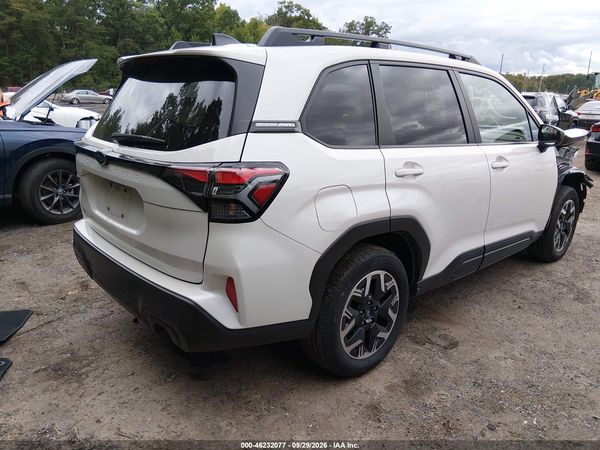 2025 SUBARU FORESTER PREMIUM — I4