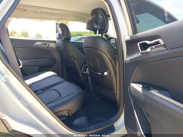 2026 KIA SPORTAGE EX — I8