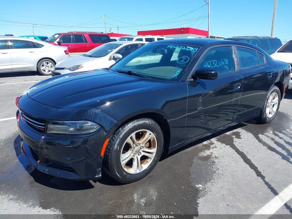 2015 DODGE CHARGER SE — I2