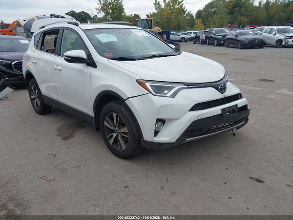 2017 TOYOTA RAV4 XLE — I1