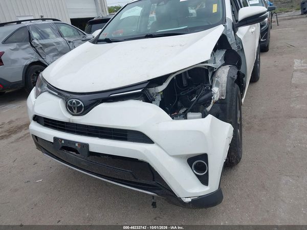 2017 TOYOTA RAV4 XLE — I6