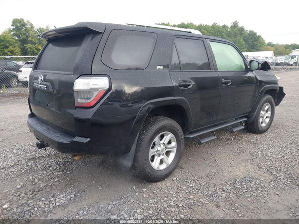 2018 TOYOTA 4RUNNER SR5 — I4