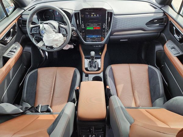 2025 SUBARU FORESTER Touring