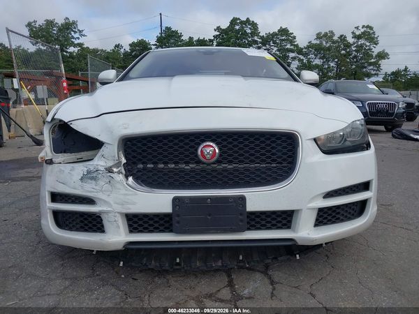 2017 JAGUAR XE 35T PREMIUM — I6