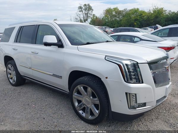 2018 CADILLAC ESCALADE PREMIUM LUXURY — I116