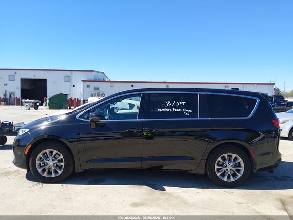 2026 CHRYSLER PACIFICA LIMITED — I117