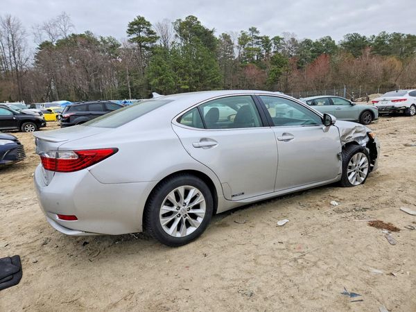2014 LEXUS ES 300H