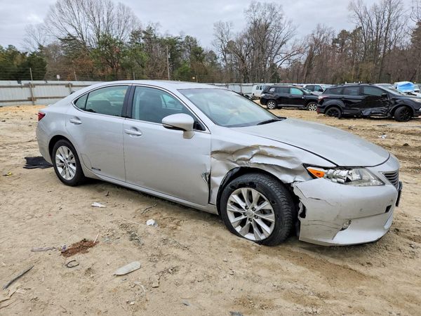 2014 LEXUS ES 300H