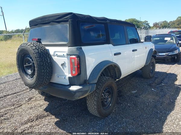 2022 FORD BRONCO BADLANDS — I4