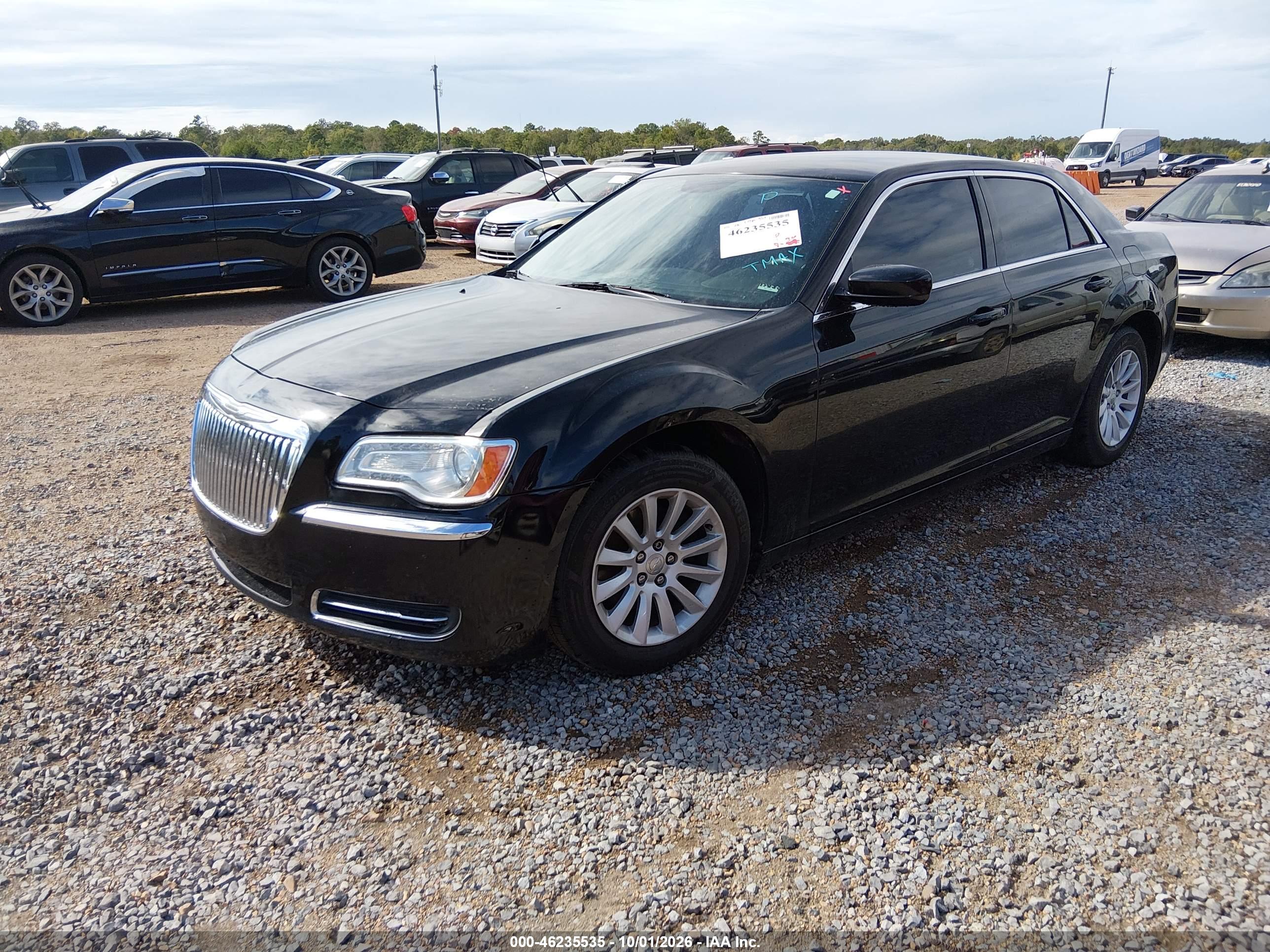 2012 CHRYSLER 300 Base/Limited — I2