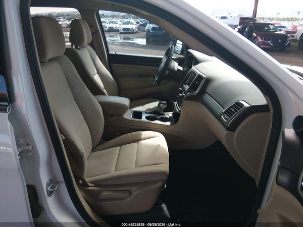 2019 JEEP GRAND CHEROKEE LAREDO 4X4 — I5