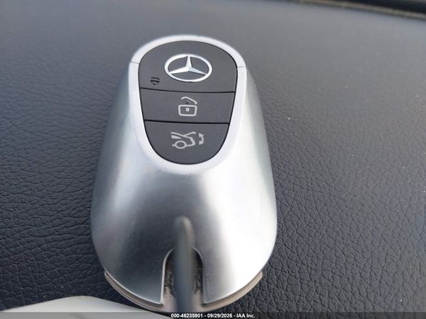 2026 MERCEDES-BENZ C 300 C300 — I11