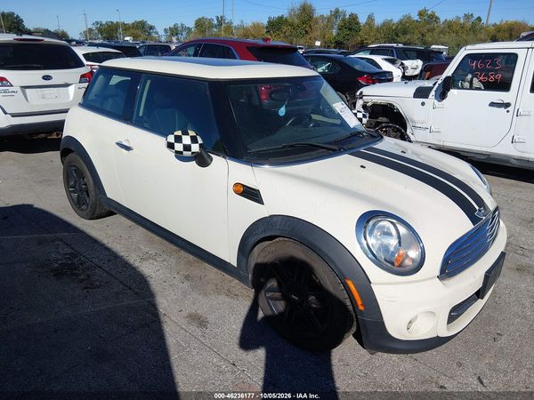 2013 MINI HARDTOP COOPER — I1