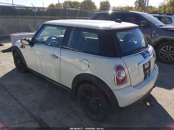 2013 MINI HARDTOP COOPER — I3
