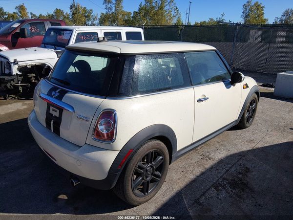 2013 MINI HARDTOP COOPER — I4