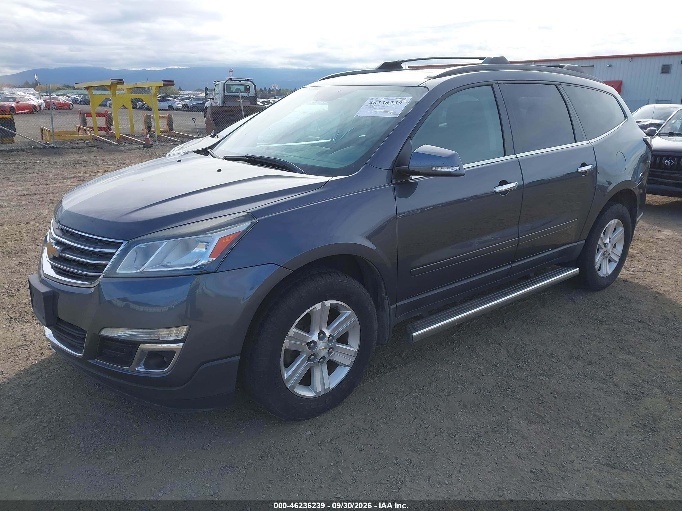 2013 CHEVROLET TRAVERSE 2LT — I2