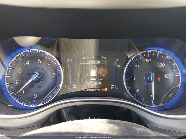 2020 CHRYSLER PACIFICA TOURING — I7