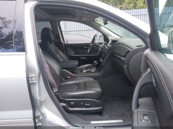 2015 CHEVROLET TRAVERSE LTZ — I5