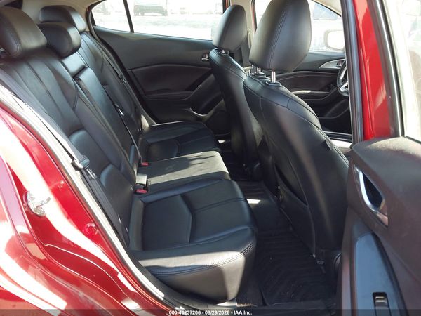 2017 MAZDA MAZDA3 TOURING — I8