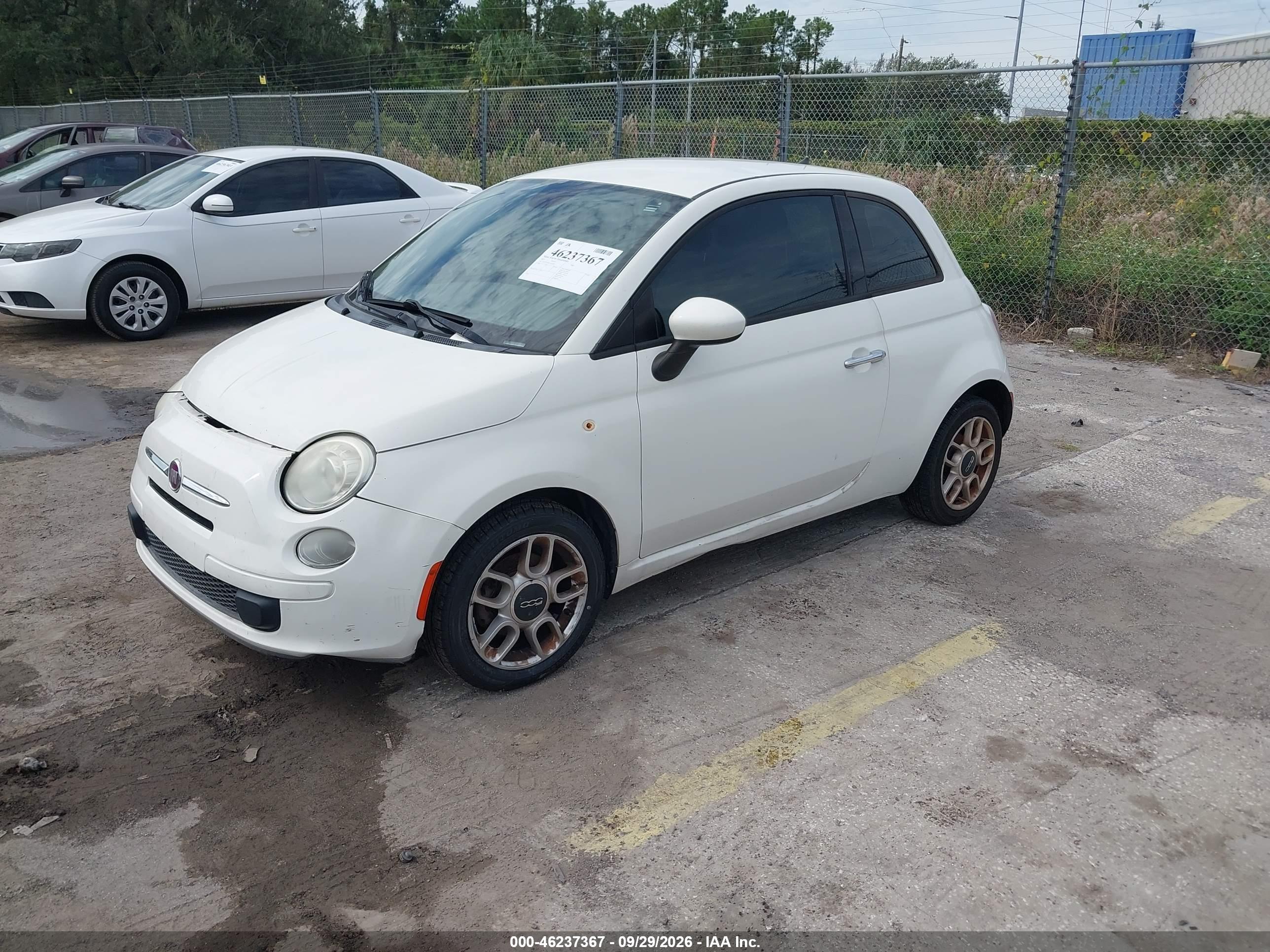 2015 FIAT 500 POP — I2