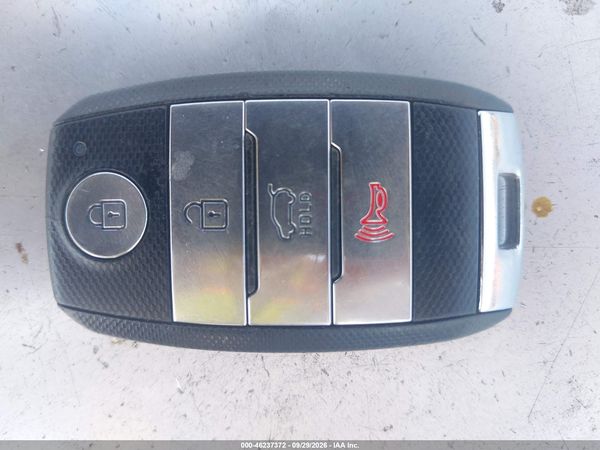 2017 KIA NIRO LX — I11