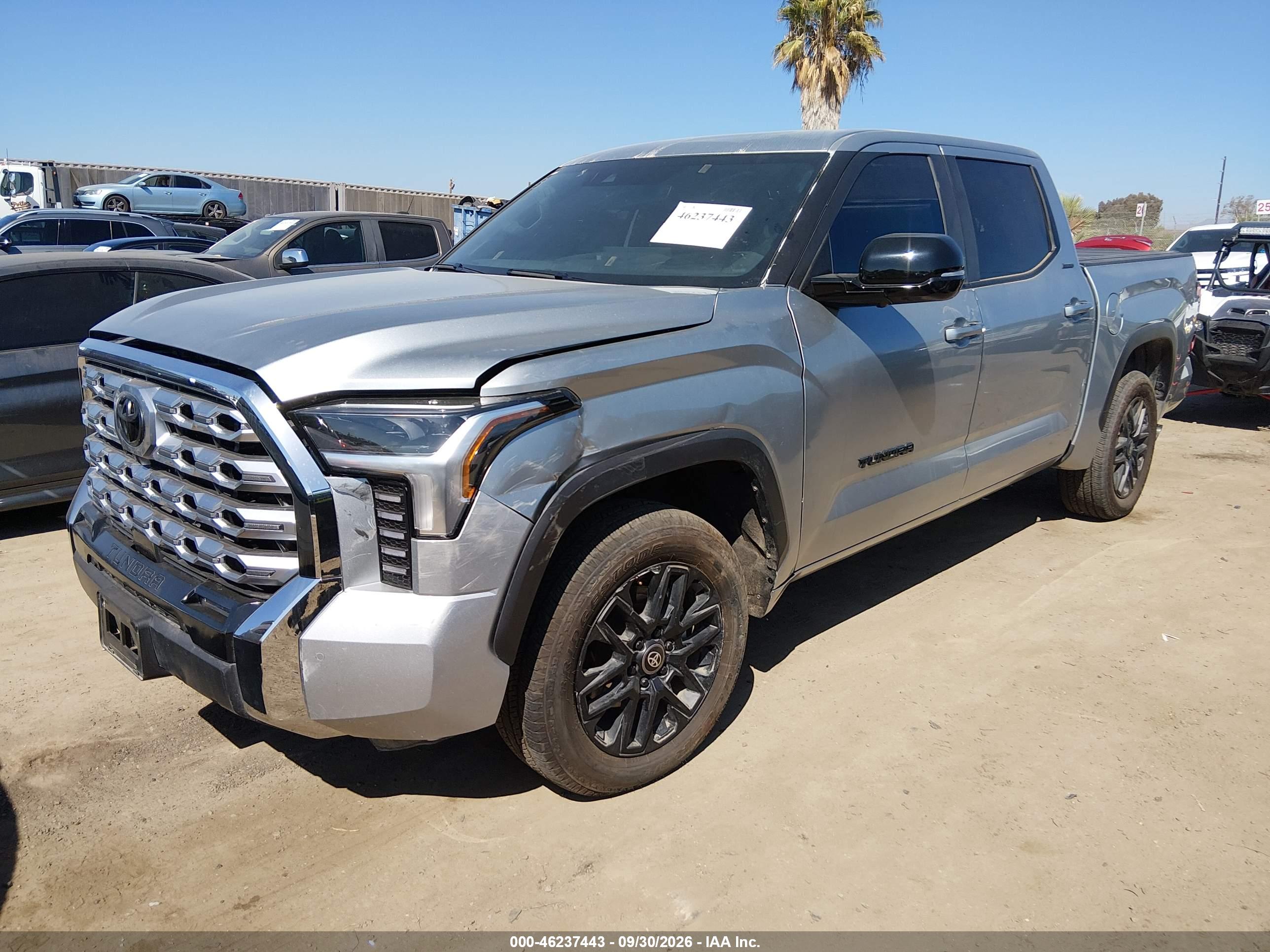 2026 TOYOTA TUNDRA LIMITED CREWMAX 5.5' BED — I2
