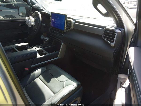 2026 TOYOTA TUNDRA LIMITED CREWMAX 5.5' BED — I5