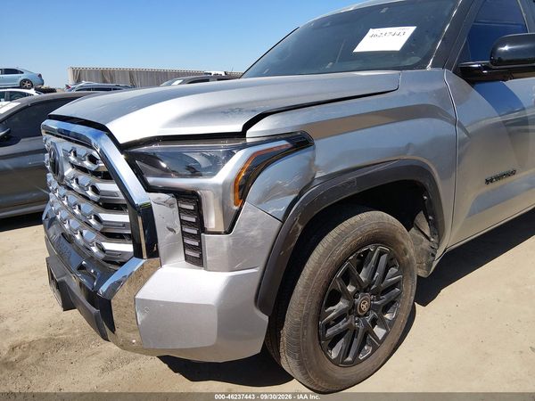 2026 TOYOTA TUNDRA LIMITED CREWMAX 5.5' BED — I6