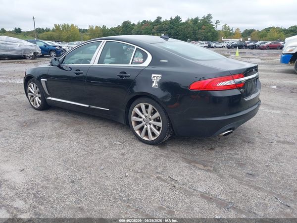 2013 JAGUAR XF V6 SC — I3