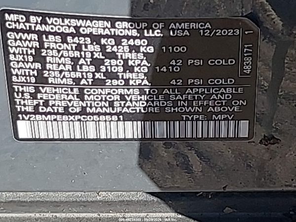 2023 VOLKSWAGEN ID.4 STANDARD — I9