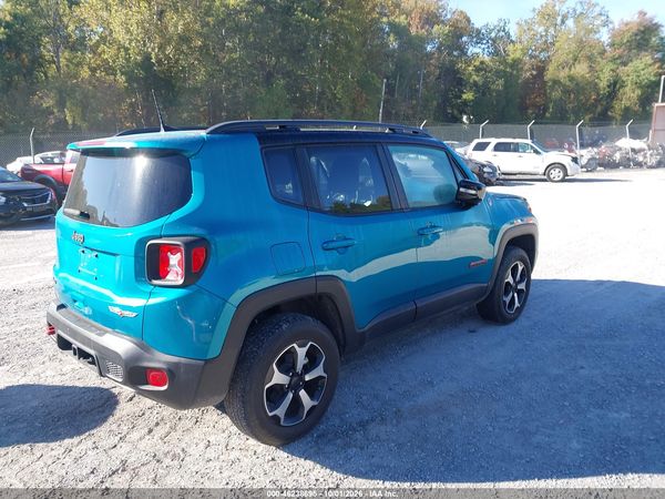 2022 JEEP RENEGADE TRAILHAWK 4X4 — I4