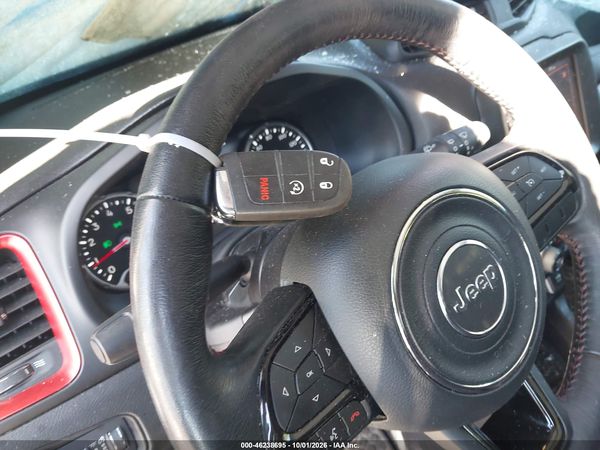 2022 JEEP RENEGADE TRAILHAWK 4X4 — I11