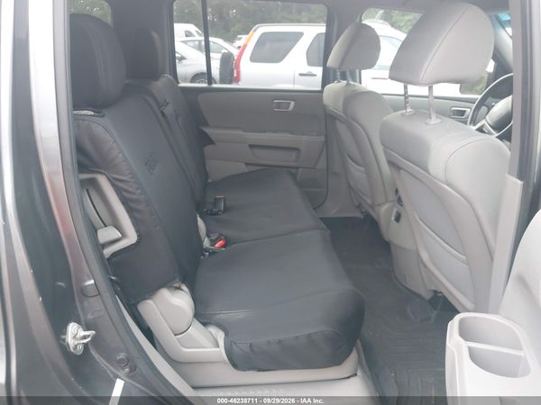 2013 HONDA PILOT LX — I8
