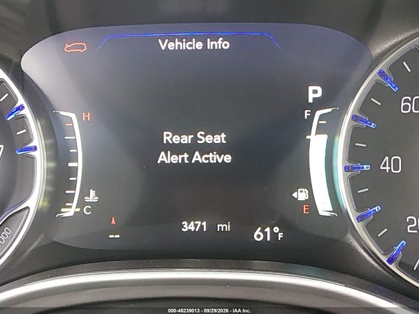 2027 CHRYSLER PACIFICA Limited — I118