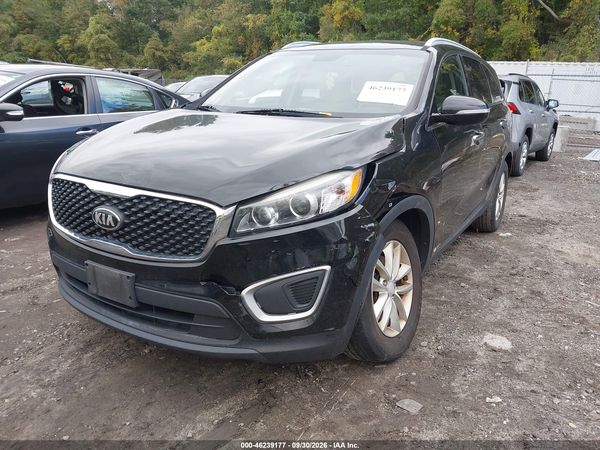 2016 KIA SORENTO 2.4L LX — I6