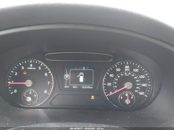 2016 KIA SORENTO 2.4L LX — I7