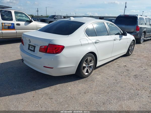 2012 BMW 528I — I4