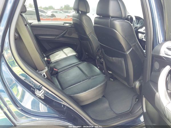 2012 BMW X5 XDRIVE50I — I8