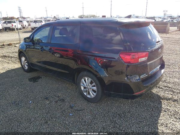 2017 KIA SEDONA LX — I3